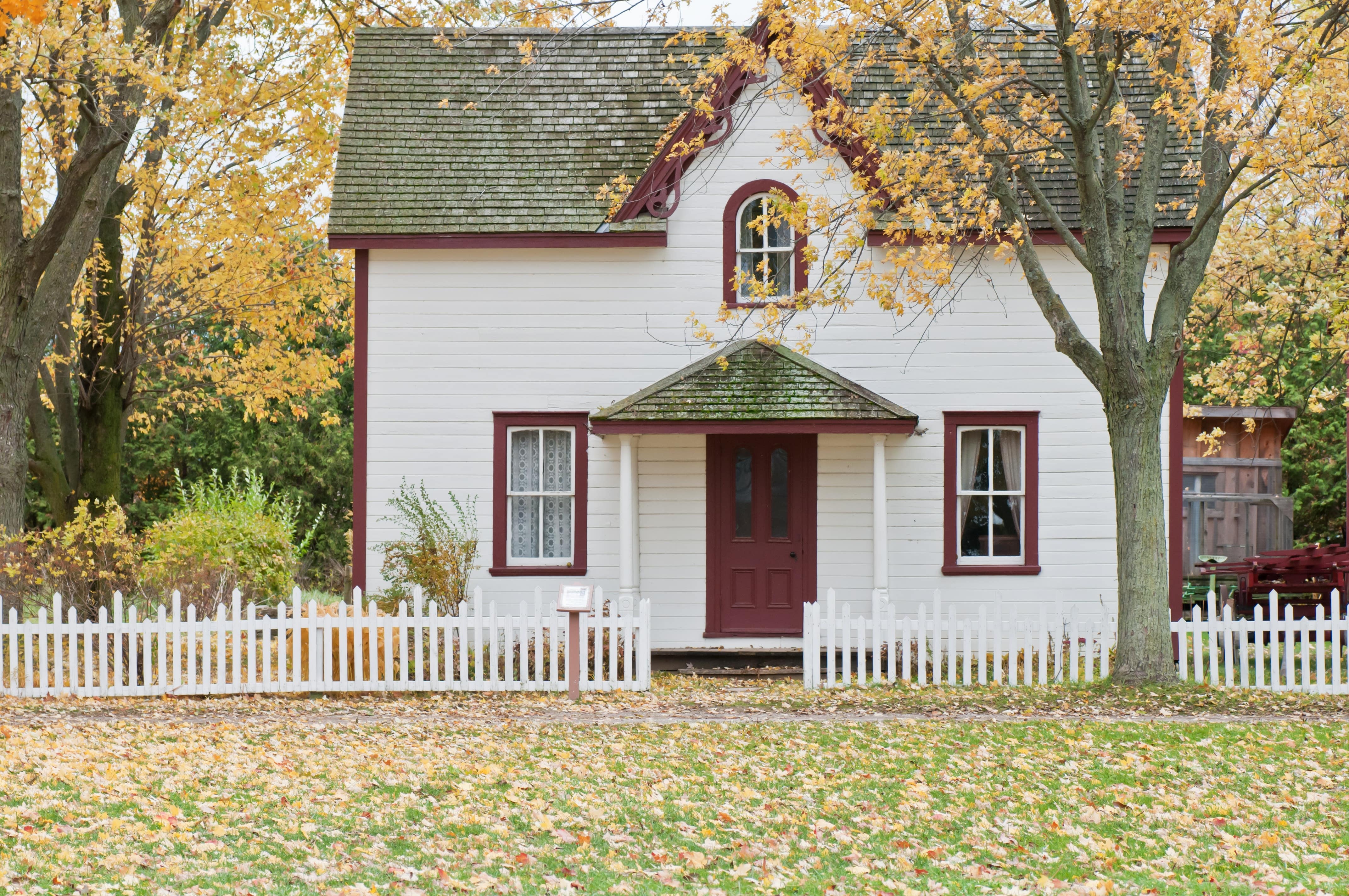 Downsizing your home doesn't have to be a bad thing. A smaller home can free up your time, money and mental space for more enjoyable things! Photo: Scott Webb